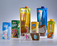 WSFM1100-2000型液體奶、飲料紙盒專用材料擠出復(fù)合淋膜機(jī)